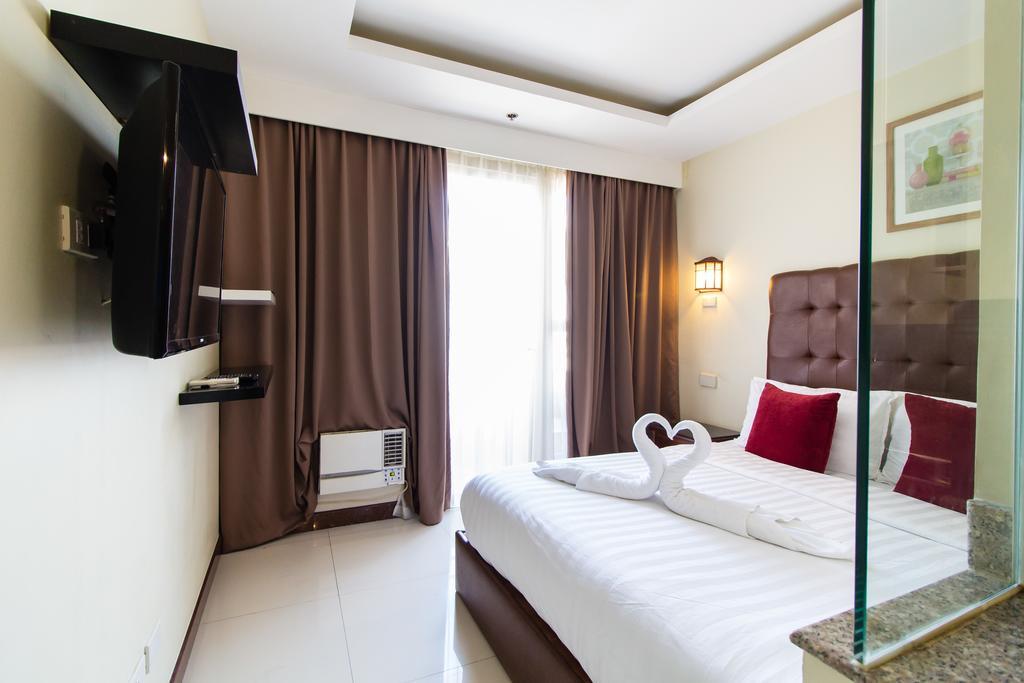 Jmm Apartment Suites Манила Екстериор снимка
