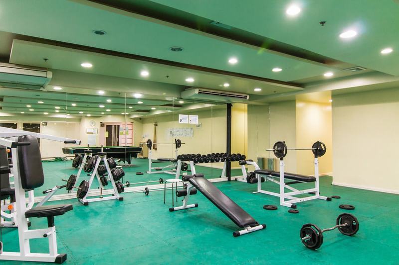 Jmm Apartment Suites Манила Екстериор снимка
