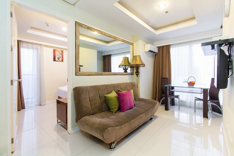 Jmm Apartment Suites Манила Екстериор снимка